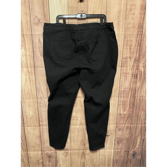 Ashley Stewart 20 plus size fierce logo black denim jeans pants NWT - Picture 8 of 8